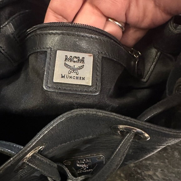 MCM Visetos Black Leather Bucket Bag, Adjustable Crossbody Strap - Picture 12 of 15